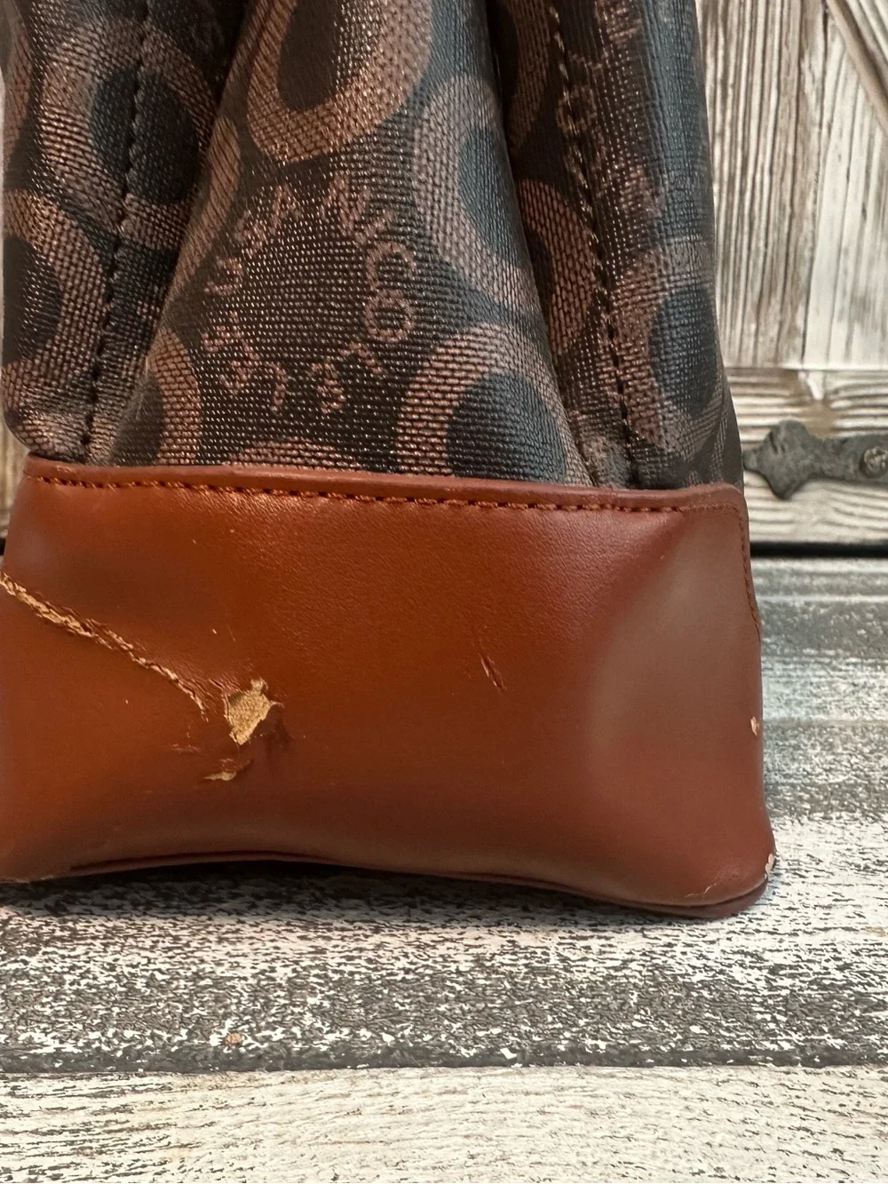 Nicole Lee USA Brown Satchel Handbag Purse Retro Convertible Print NWT Tags